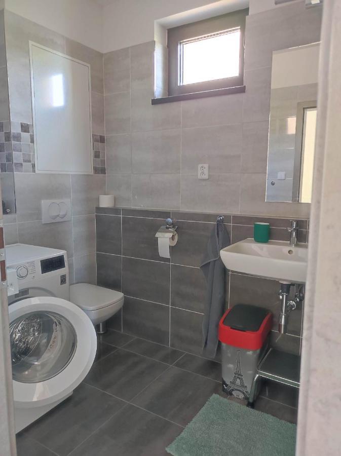 Appartamento Mezadler Košice Esterno foto